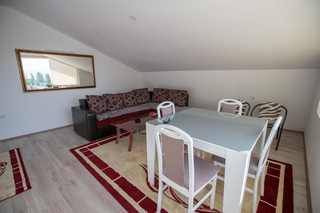 View Topia Apartments Ohrid Buitenkant foto